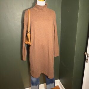 Uniqlo Deep Brown Knit Sweater